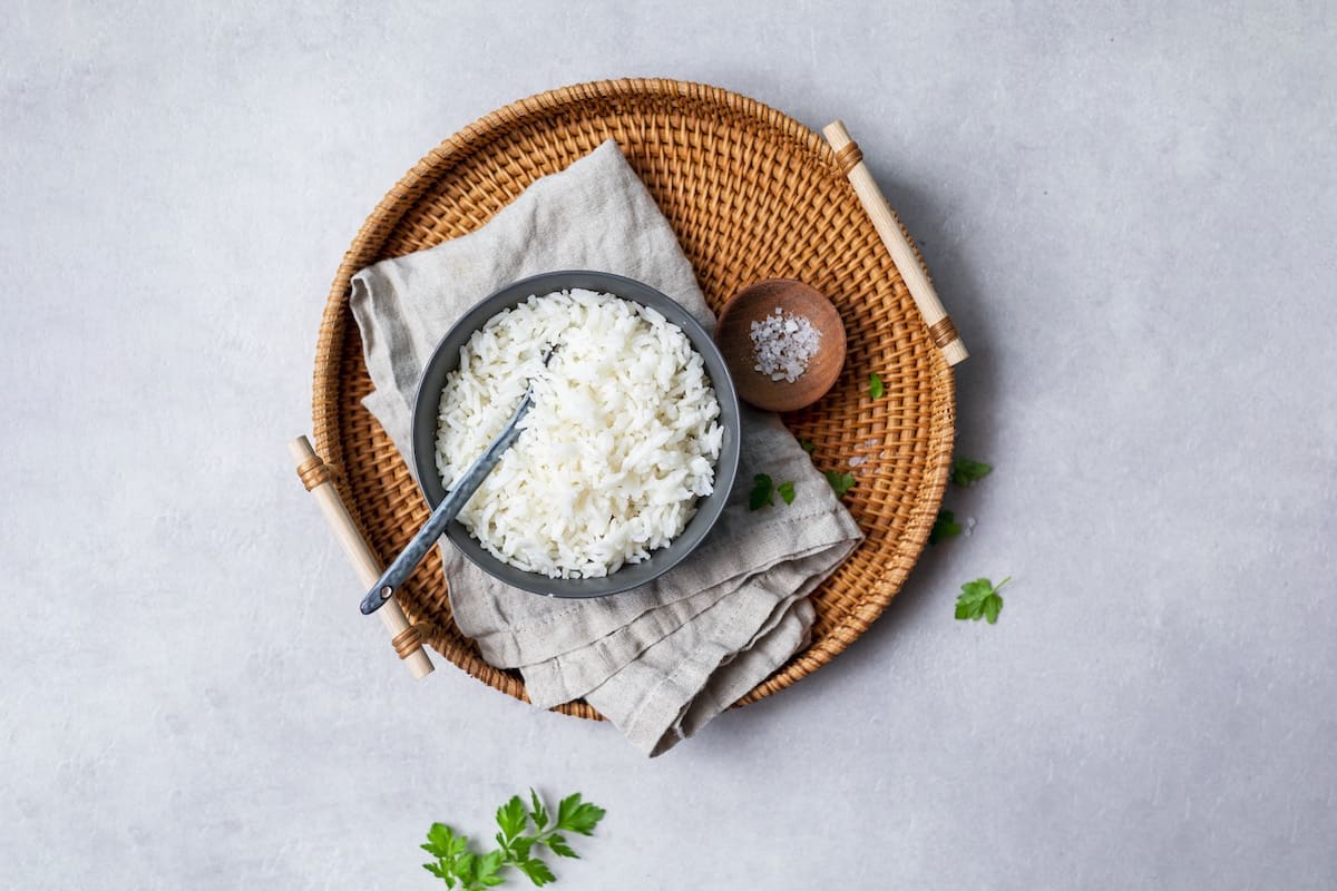 Schale mit Reis von oben fotografiert. Reis kochen mit dem Thermomix® – Foto: Anna Gieseler