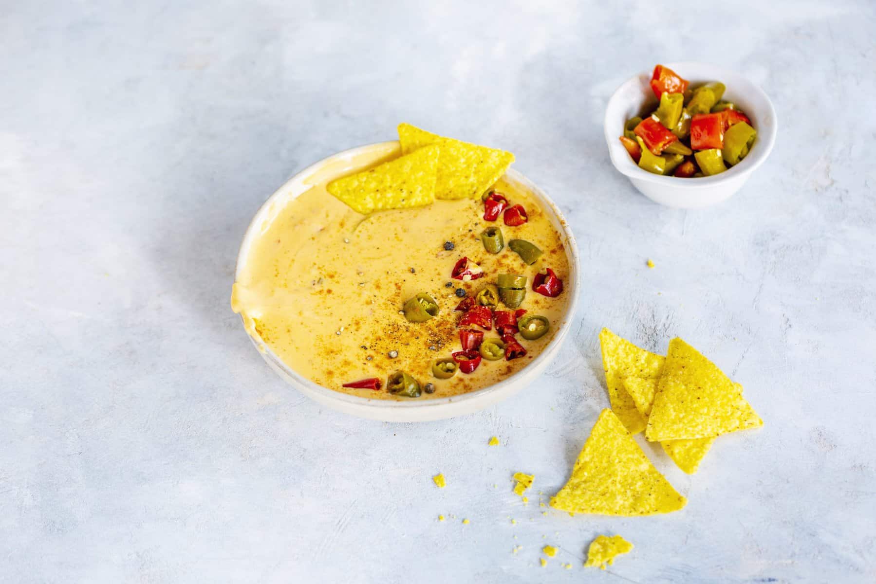 Nacho Käse Dip in zwei Varianten – Rezept für Monsieur Cuisine