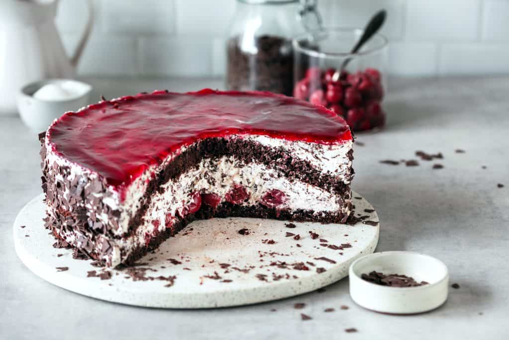 Stracciatella-Kirsch-Torte mit dem Thermomix®
